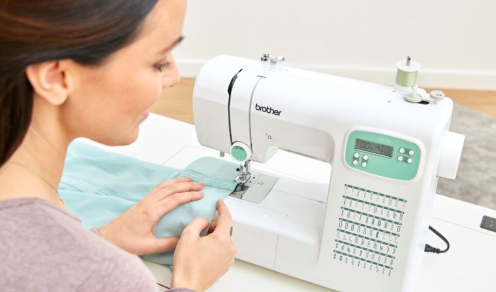 machine coudre brother cs70s