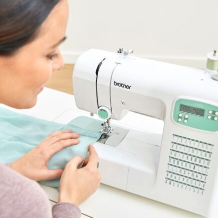 machine coudre brother cs70s