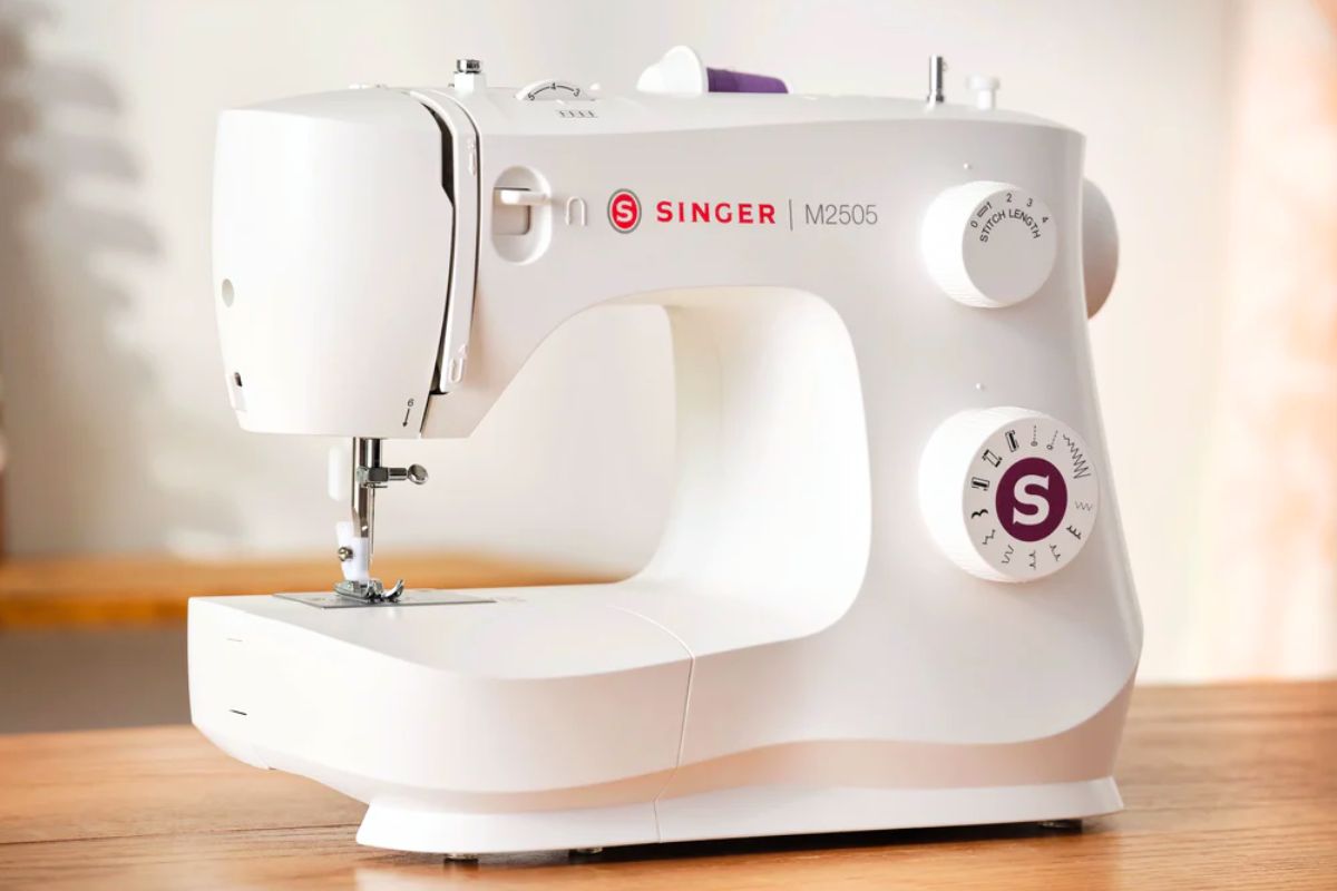 machine coudre singer m2505