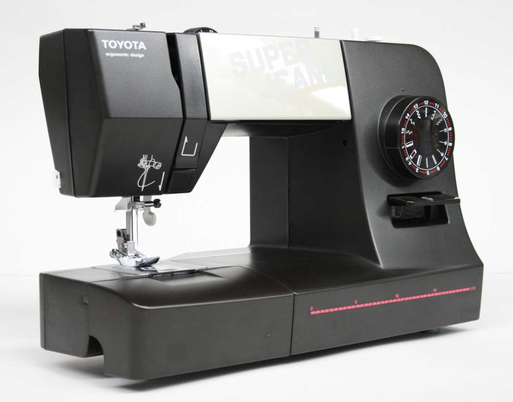 La Machine à Coudre Toyota Super Jeans J15 Ma Machine à Coudre