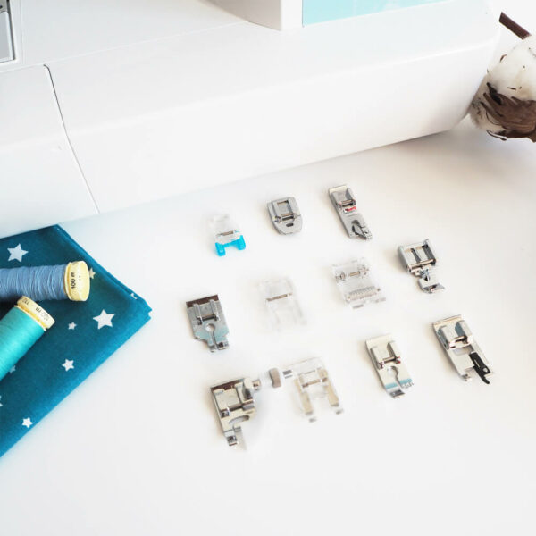 Kit couture 11 pieds de biche