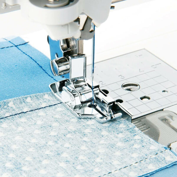 Pied patchwork avec guide couture