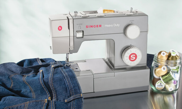 singer heavy duty caracteristique
